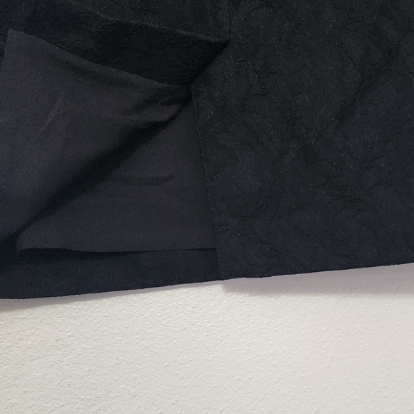 Ann Taylor Skirt - Picture 6 of 9